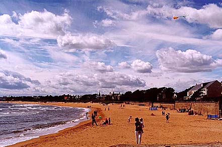 Elie Beach